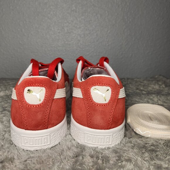 NWB – Authentic Puma Suede VTG Textured Leather Sneakers (Men’s) - Price is Firm - Picture 4 of 11